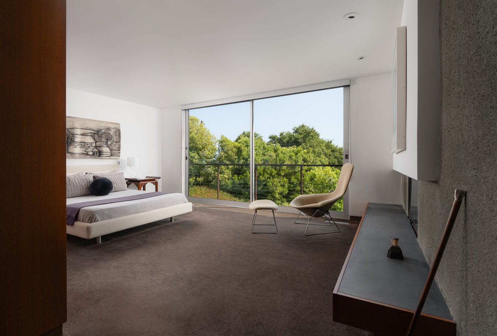Minimalist bedroom with a view